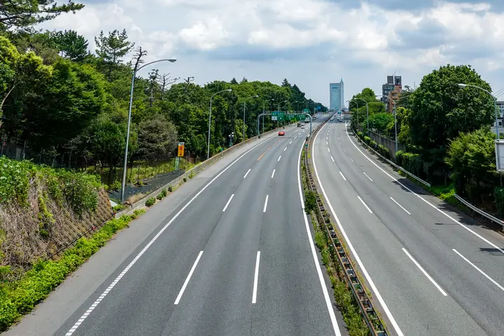 道路設計に携わる方のイメージ写真